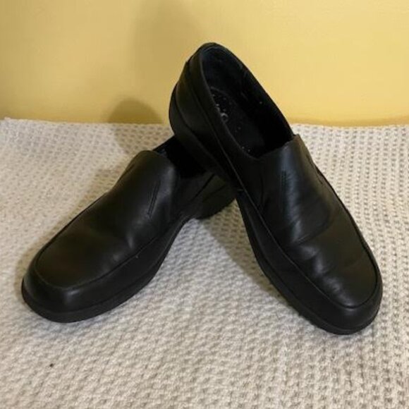 Hush Puppies Zero black leather slip on size 8.5ew - Picture 1 of 7